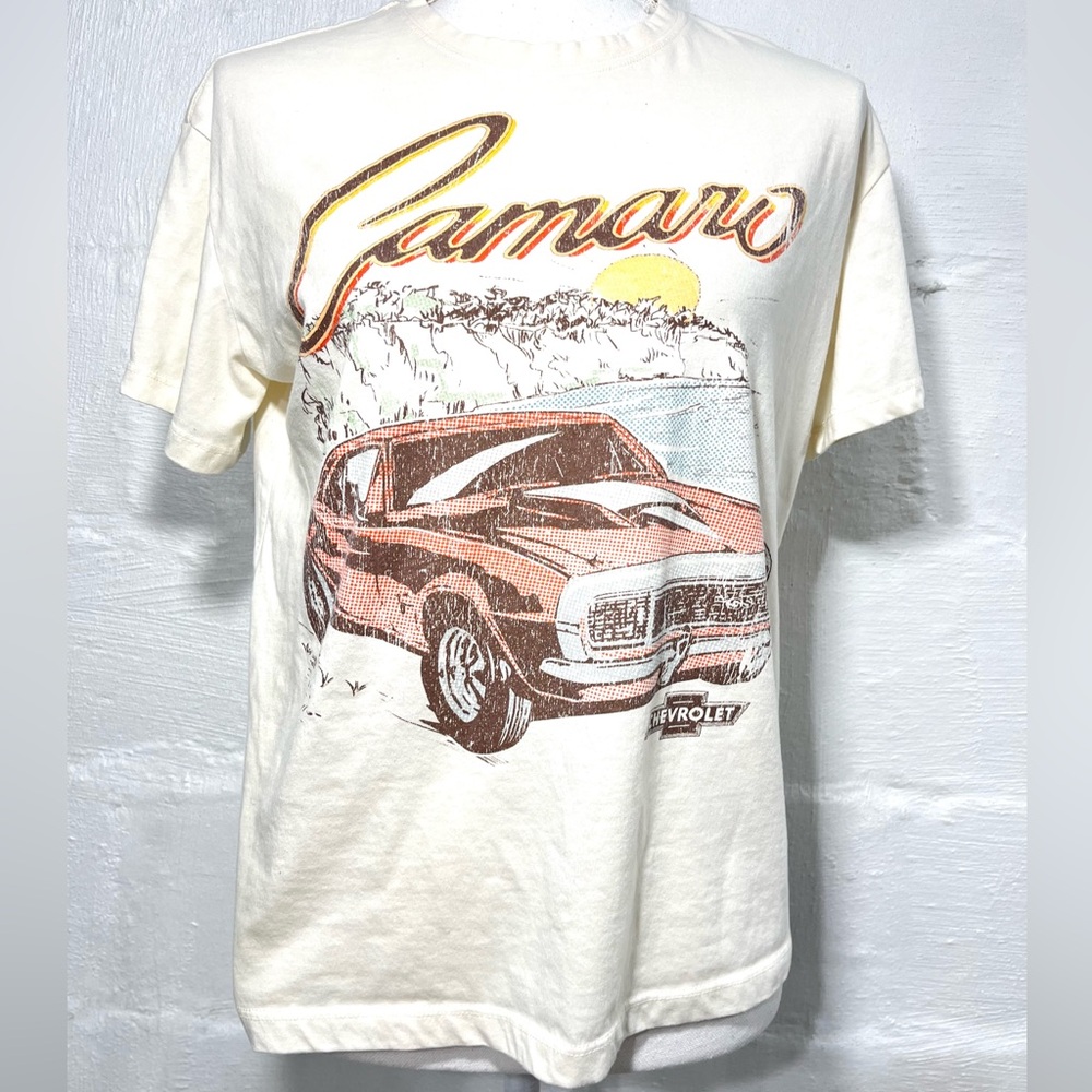 WOMENS GRAPHIC PRINT CAMERO T SHIRT